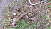 4 x trailer leaf springs good condition - 3