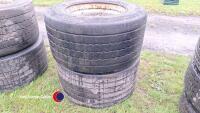 2 x Michelin 455/45/22.5 super single wheels and tyres - 4