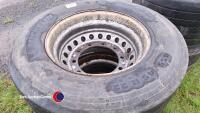 2 x Michelin 455/45/22.5 super single wheels and tyres - 2