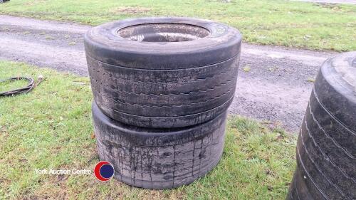 2 x Michelin 455/45/22.5 super single wheels and tyres