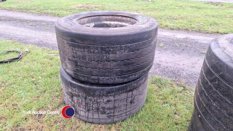 2 x Michelin 455/45/22.5 super single wheels and tyres