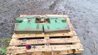 4 x John Deere 50kg wafer weights - 3