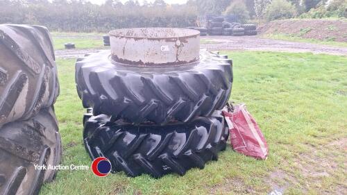 Set of Stocks rear dual wheels with clamps, 18.4 x 38