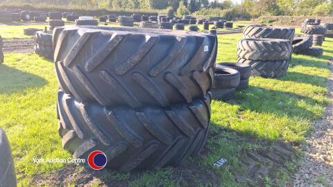 2 x Michelin tyres 650/65R38, 30% tread