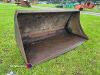 5ft tractor bucket, Trima brackets