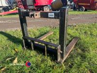 Pallet forks on 3 point linkage frame - 4