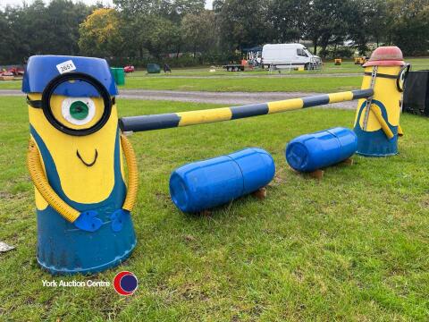 Plastic Minion horse jump