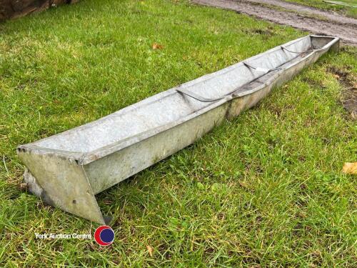 Cattle feed trough