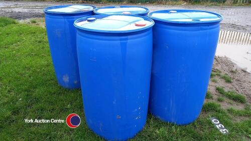 4 x 210ltr plastic barrels