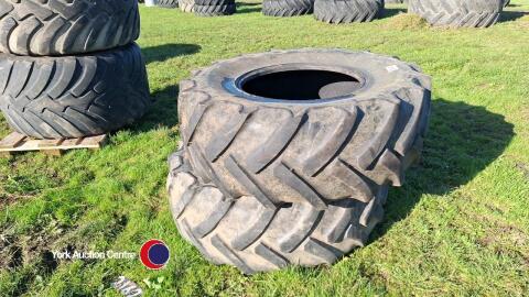 2x Mitas 420/85R24 (16.9R24) tyres, good