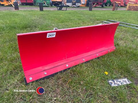 Compact tractor snowblade