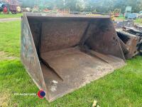 Loader bucket - 2