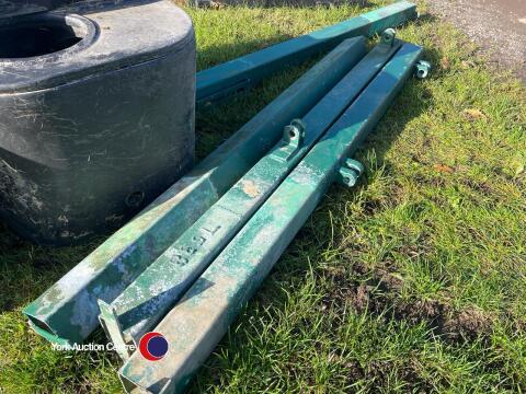 4 x steel gate posts