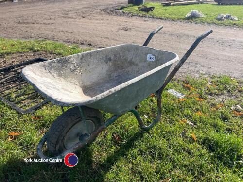 Garden wheel barrow