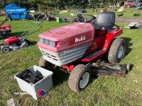 Hako ride on mower fitted with Briggs and Stratton 18HP twin cylinder engine - 2