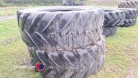 Pair 620/70R42 tyres - 4