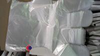 Box of disposable gloves - 2