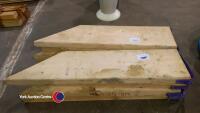 8 x wooden chocks - 3