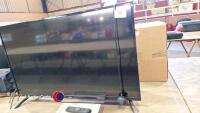 Philips 42' TV with remote - 2