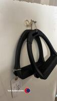 Black stirrup irons - 2