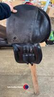 17.5' Harry Dabbs brown saddle. 7' d to d - 6
