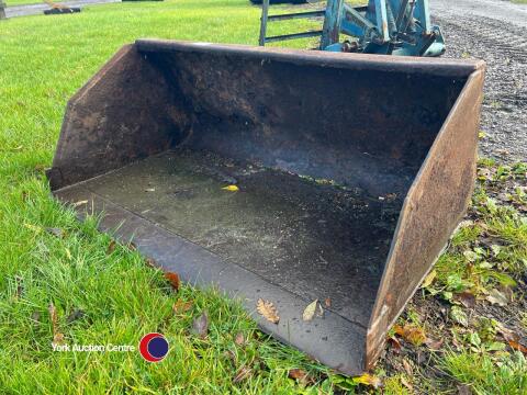 Skidsteer bucket