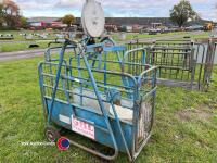 GHL lamb weighing crate - 2