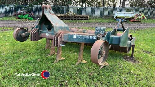 NRH Flexi-form 500 subsoiler with packer