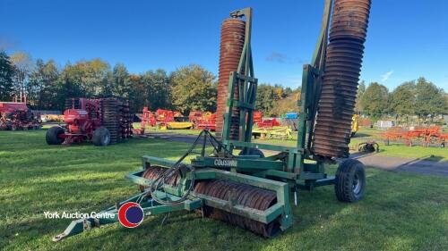 Cousins 8.3 mtr hyd folding rollers , some welding work required