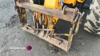 JCB 526-56 telescopic handler, 11902 hours, YX58 EOW, key in office - 7