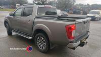2016 Nissan Navara Tekna 2.3 DCi Auto NP300 - DV16YEC - 00’s 100925 - 1 former keeper - HPi Clear - MOT 17.05.25 - V5 in office - 7