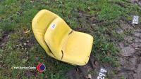 2 x John Deere seats - 2