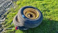 Pair 10.5-65-16 wheels - 4