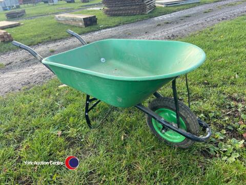 Wheel barrow