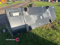 JCB loadall bucket - 3