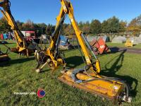 Bomford B467 hedge cutter