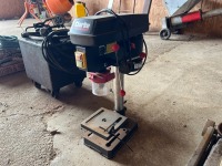 Clarke 230v pillar drill - 2