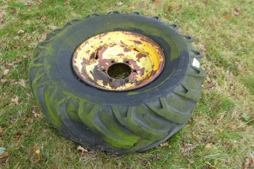 6-stud tractor tyre 16/20