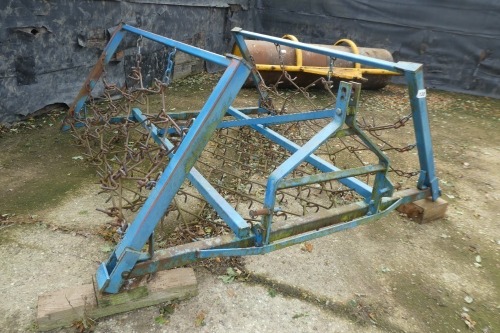 Parmiter folding 14ft chain harrows