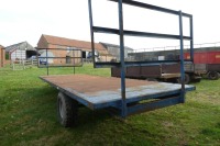 Single axle 20ft bale trailer with end gormers, 1987 - 3