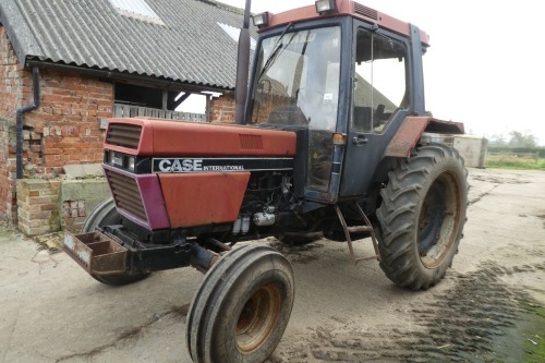 Case 856 XL 2wd tractor, 8452 hours, D722 HWU