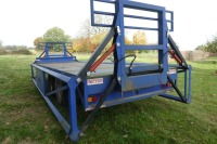 Included by permission: Watkins 9.8m bale trailer, hydraulic folding sides, 560/45R22.5. 2019 - 4