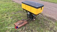 Snowex mini pro fork lift gritter (controls in the office) - 3