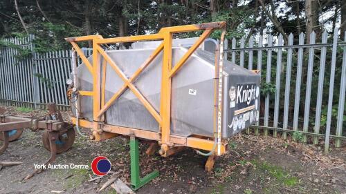 Knight 2000ltr stainless steel sprayer tank, ideal for front tank