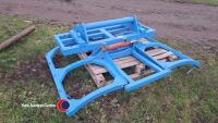 Round bale grab c/w Manitou fitting - 2