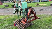 Tumoba BV single head sprout stripper. 3 point linkage mounted - 2