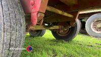 Henton 25ft bale trailer, sprung drawbar, 8 stud axles, high speed tyres - 5