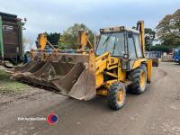 JCB 3CX Sitemaster digger, c/w 3 buckets, working order - Key in office