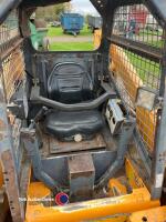 Mustang 2054 skidsteer and bucket, 5351 hours - Key in office - 7