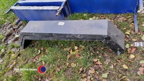 Pair of galvanised double axle mud guards